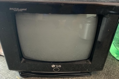 Телевізор "LG Digital control"
