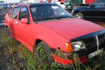 Легковий автомобіль OPEL KADETT, 1988 р.в., номерний знак: АС3735ЕН, номер кузова: W0L000039J5125044
