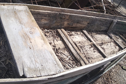 Човен дерев'яний (саморобний), весло дерев'яне