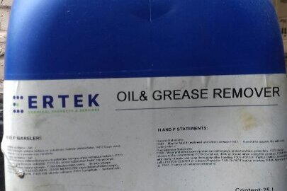 Хімічна речовина Rust oil & Greas remover у кількості 25л