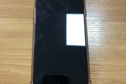 Мобільний телефон червоного кольору марки "Samsung A20S", номер моделі - SM-A20F/DS, серійний номер моделі - R9WMA1FDZMJ, IMEI-1: 353244112625949, IMEI-2: 353245112625946, в чохлі з сім-карткою, бувший у використані