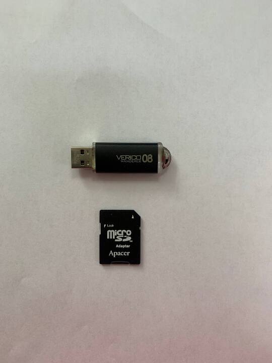 Флешнакопичувач USB-Flash Card, марки 