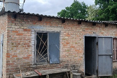 Комплекс нежитлових будівель та споруд, реєстраційний номер майна 27131606, адреса:  Київська обл., Білоцерківський ( колишній Сквирський ) р-н, с. Шамраївка, вул. Центральна ( колишня Леніна) буд.3