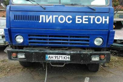 Вантажний автомобіль: Камаз 5320 (бетонозмішувач), 1987р.в.; ДНЗ: АН9571НН, синього кольору, VIN:ХТС532000Н0284628