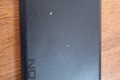 Батарея для мобільного телефону «Nokia» чорного кольору. б/в
