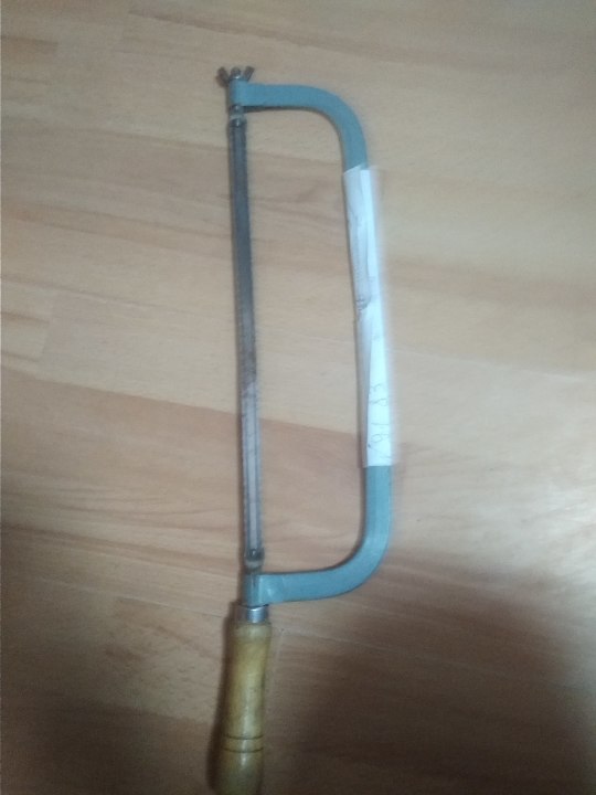 Ручна ножівка по металу