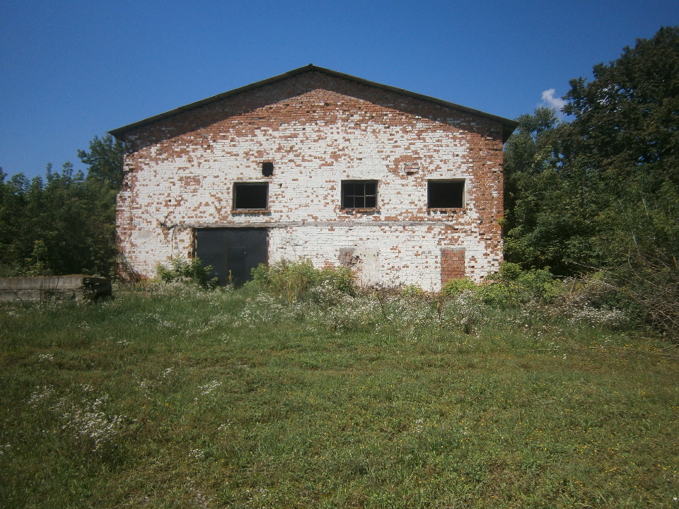 78/100 будівлі кормоцеху загальною площею 1156,0 м², за адресою: Чернівецька обл., Кіцманський р-н, с.Суховерхів, вул.Шкільна, 32