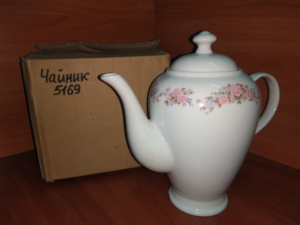 Чайники керамічні білого кольору з візерунком, маркування 5169, 60шт (10 коробок по 6шт)