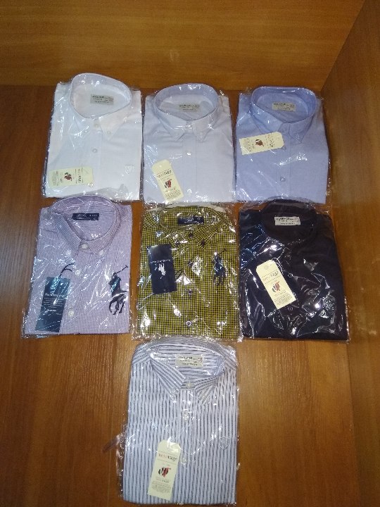 Сорочки дитячі в асортименті, різних кольорів, упаковані в індивідуальну упаковку в кількості 70 одиниць