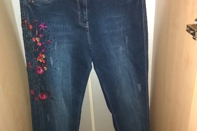 Штани жіночі з джинсових тканин в асортименті, різних кольорів, упаковані в індивідуальну упаковку в кількості 14 одиниць