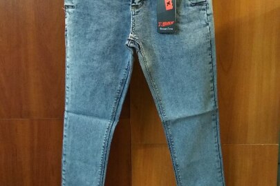 Штани джинсові, підліткові, різних кольорів та розмірів, іноземного виробництва, в кількості 50 шт