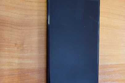 Конфіскація майна за вироком суду: мобільний телефон марки Sony Xperia F 8332 ІМЕІ-1 352875086291720, ІМЕІ-2 352875086291738, з сім-картою оператора lifecell, б/в