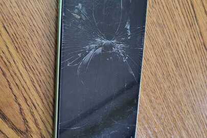 Конфіскація майна за вироком суду: мобільний телефон марки «Samsung Galaxy А14», ІМЕІ 1: 351429921397820 , ІМЕІ 2: 352148601397822, б/в