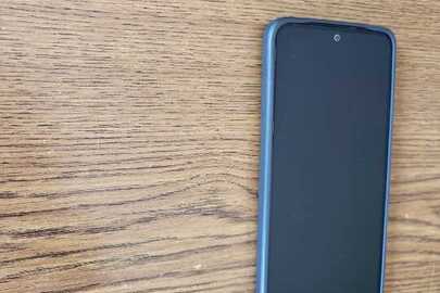 Конфіскація майна за вироком суду: мобільний телефон марки «Xiaomi Redmi Note 13, IMEI: 869871077009300/66, 869871077009318/66, б/в
