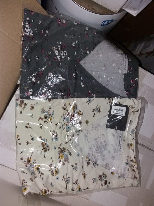 Блуза жіноча кольорова, модель В-0128, у кількості 68 штук