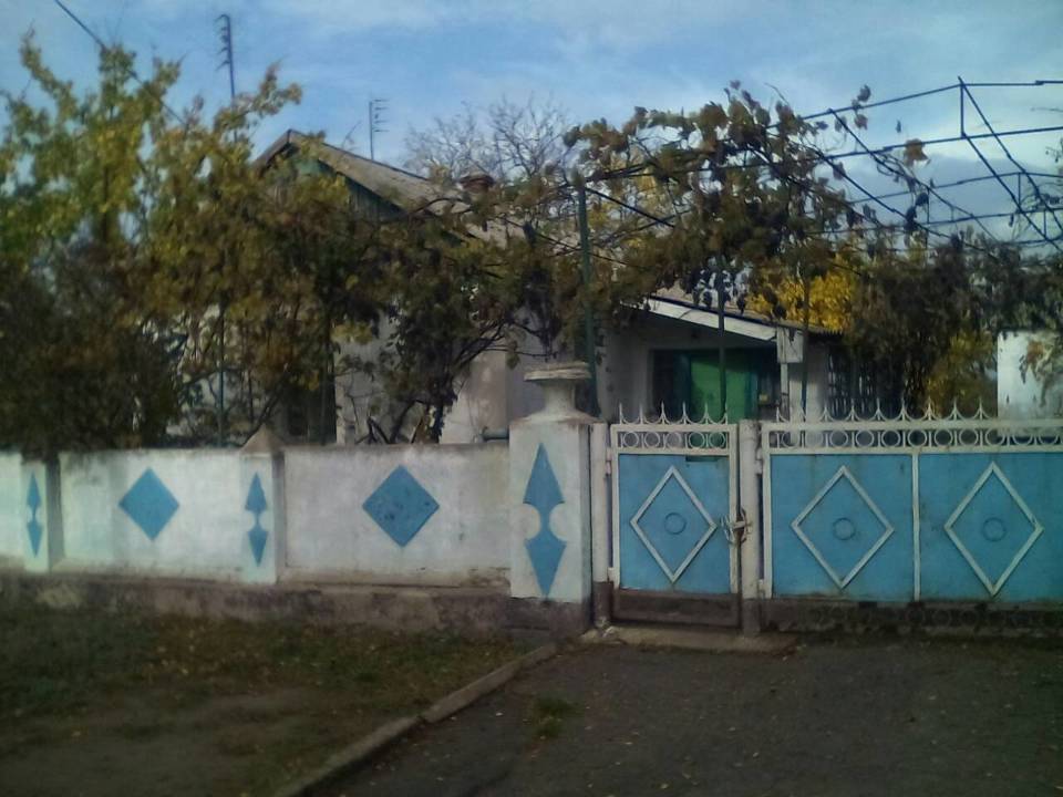 1/9 частина житлового будинку, загальною площею 49,50 кв.м., за адресою: Миколаївська область, Арбузинський район, смт. Костянтинівка, вул. Антіпіна, 26