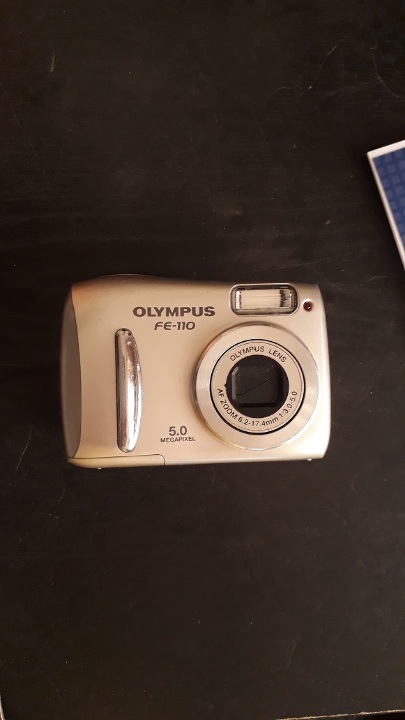 Фотоапарат Olympus FE-110