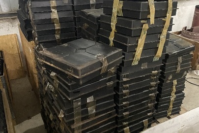 Форми для виготовлення тротуарної плитки, квадрат, нові, 1 комплект