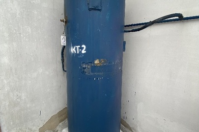 Ресивер для повітря КТ2, синього кольору, б/в