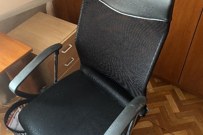 Крісло офісне 1 од б/в