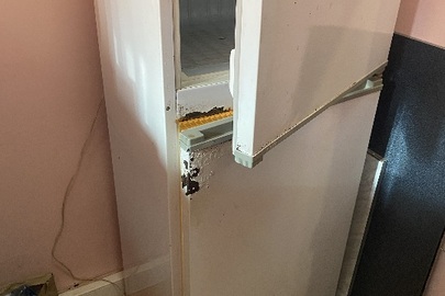 Холодильник білого кольору «Донбас» 214-1 б/в