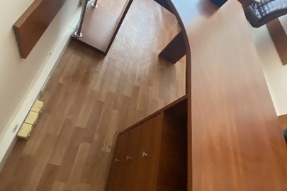 Стіл офісний з шухлядами, б/в