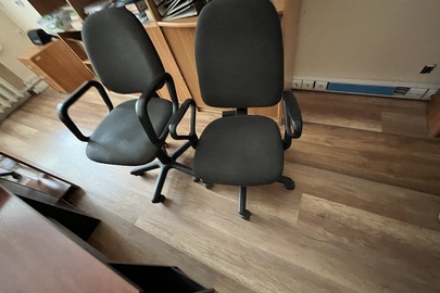 Крісло офісне на колесах б/в, 2 од.