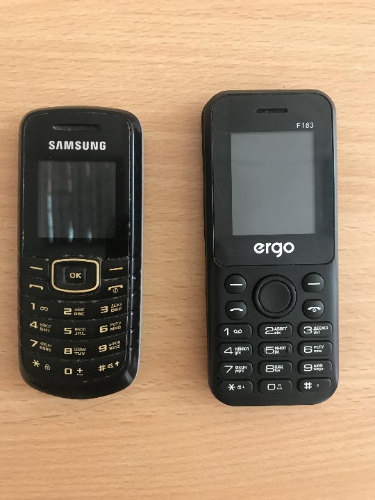 Мобільний телефон «Ergo», модель: F183 та мобільний телефон «Samsung», модель: GT-E1080i