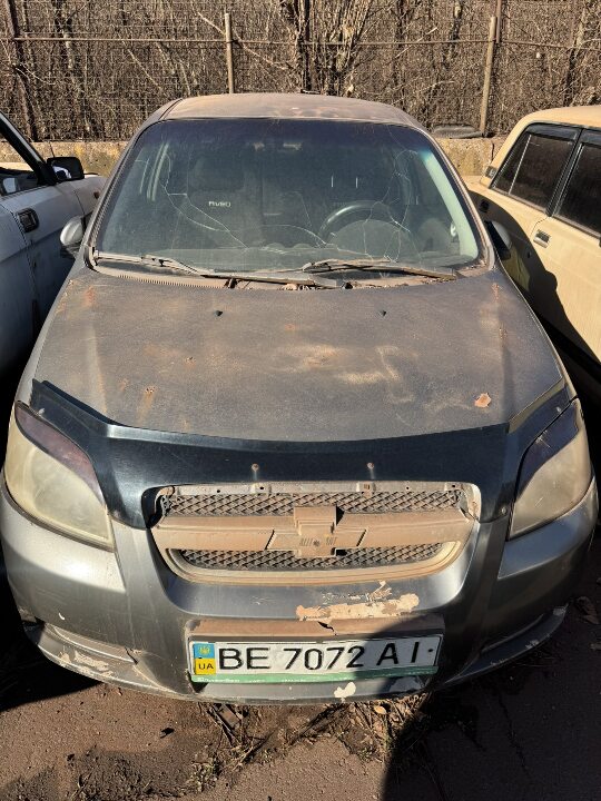 Легковий автомобіль : CHEVROLET AVEO, 2007 р.в., тип: легковий, сірого кольору, ДНЗ:ВЕ7072АІ, VIN:KL1SF69YE7B147435
