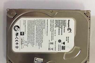 Жорсткий магнітний диск марки "Seagate Barracuda 500 GB"