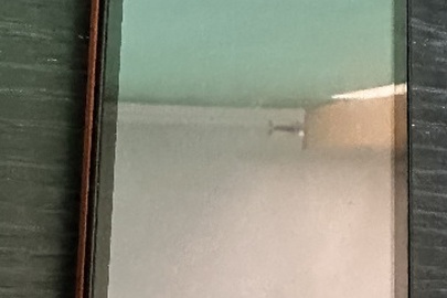 Конфіскація згідно виконавчого листа суду: мобільний телефон PRESTIGIO WIZENK3 PSP 3527 DUO, made in China, чорний з оранжевою покришкою, вживаний