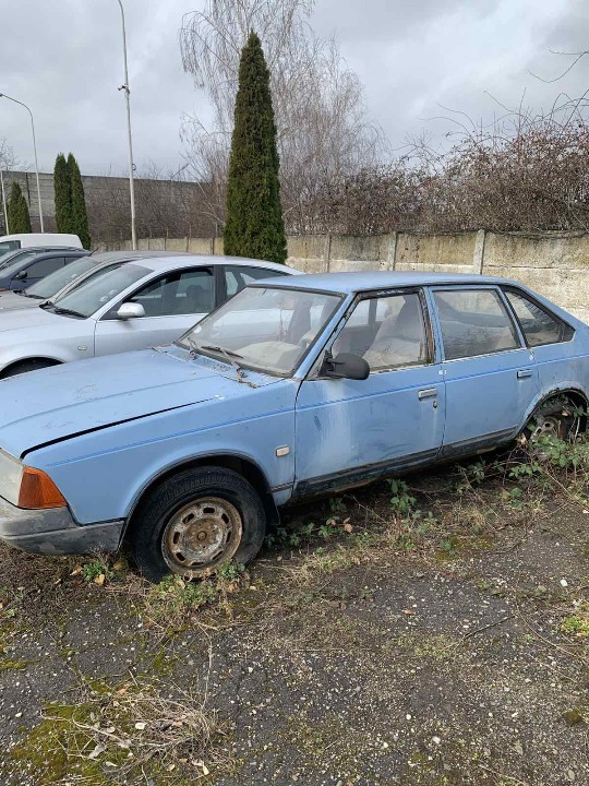 Транспортний засіб марки АЗЛК 21412, днз. 19956РЕ, номер кузова 117811, VIN XTB214120L0088741, 1990 р.в., синього кольору 
