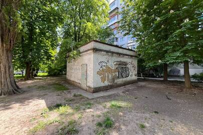 Нежитлове приміщення, загальною площею 31,7 кв.м., що знаходиться за адресою: м. Київ, вул. Борщагівська, буд. 129-131, літ. «Б»; реєстраційний номер об'єкта нерухомого майна: 337159380000