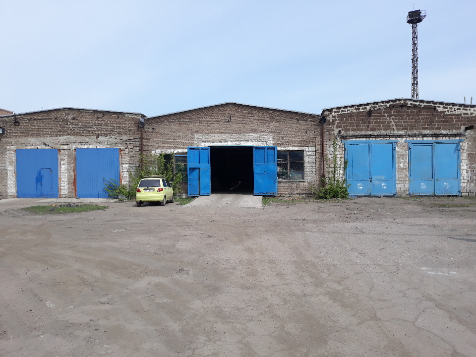 Будівля профілактичної мийки автомобілей (літ. О-1, П-2, огорожа №1), загальною  площею 1362,8 кв.м. за адресою: Донецька обл., м.Краматорськ, вул. Олекси Тихого (кол. Орджонікідзе), буд. 6