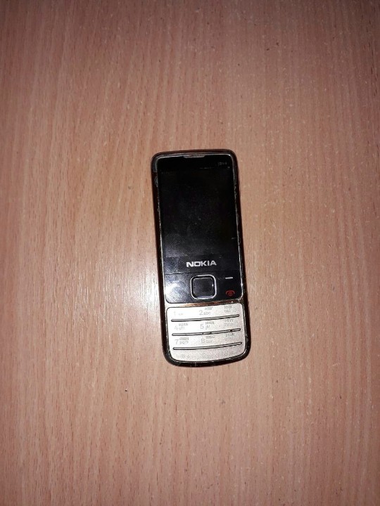 Мобільний телефон NOKIA 