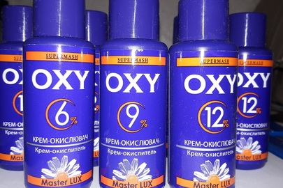 Крем - окислювач "OXI" в кількості 24 штуки