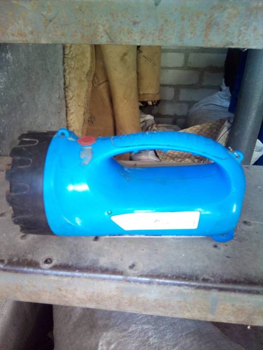 Ліхтарик   модель YJ-2820