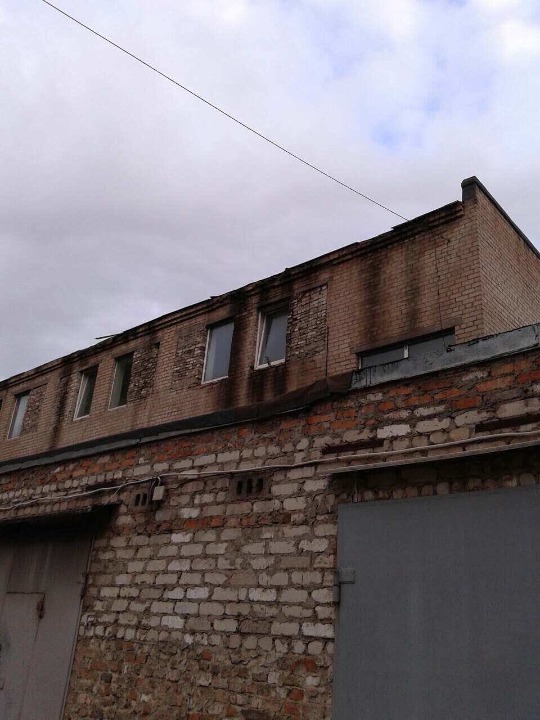 ІПОТЕКА. 1/4 частина  нежитлової  будівлі  з бойлерною за адресою: Дніпропетровська область, м. Кривий Ріг,  вул. Бородича Леоніда, буд. 7 