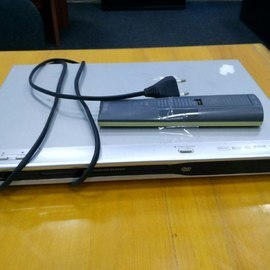 DVD програвач фірми LG модель DS564X