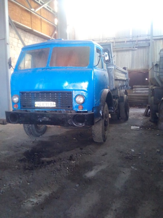 Автомобіль марки  МАЗ,  1988 р.в., державний номер АЕ8785ВА, VIN: XTM554900J0133443