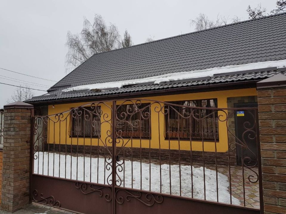 Нежитлове приміщення загальною площею 254.2 кв.м.,  за адресою: Дніпропетровська обл.,  м. Синельникове, вул. Богми буд.13