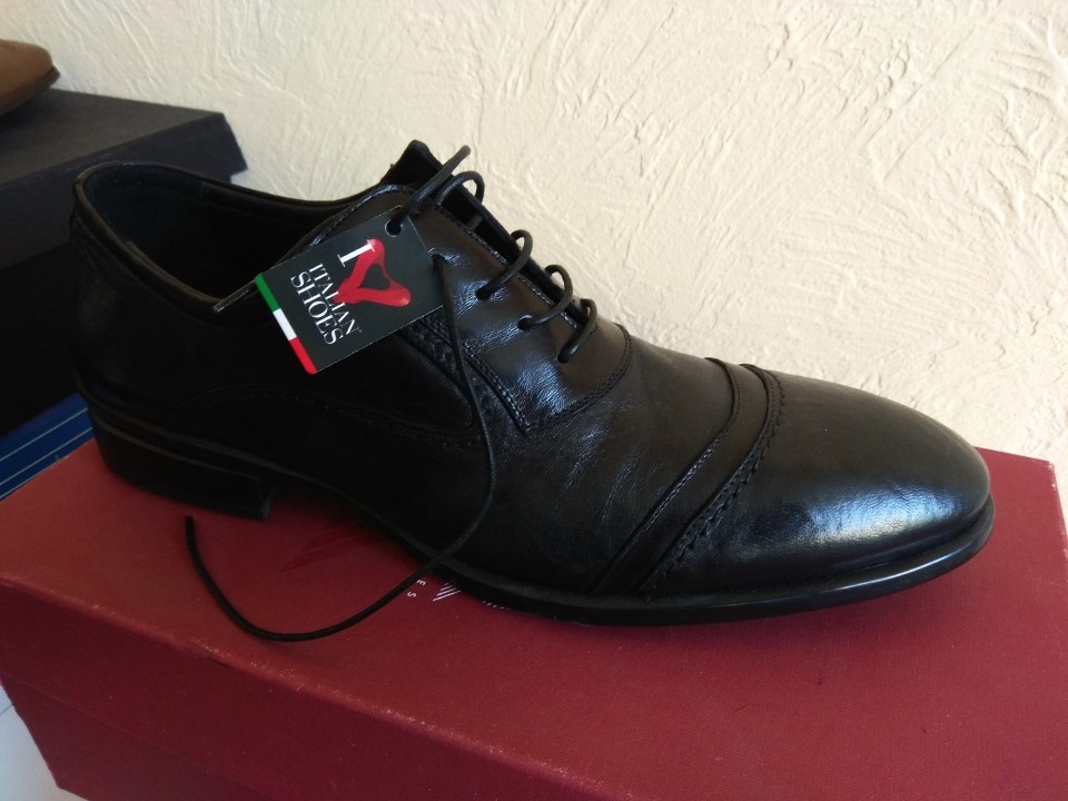Туфлі чоловічі, чорного кольору, 43 розміру
