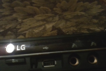 DVD- програвач LG- karaoke чорного кольору