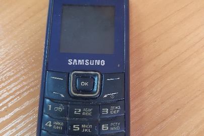 Мобільний телефон "Samsung", б/в