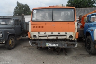 Автомобіль КАМАЗ-55102, 1985 р.в., реєстраційний номер ВО7981АС, номер кузова: 0226369