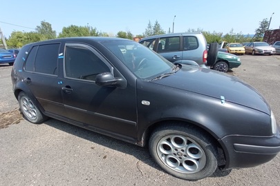Легковий автомобіль «Volkswagen» моделі «Golf», 1999 року випуску, VIN-код WVWZZZ1JZXB148876, реєстраційний номер PL PSZ38295