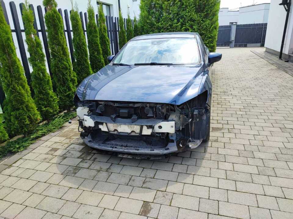 Легковий транспортний засіб марки: MAZDA, модель: 6, номер кузова: JMZGJ527611120447, рік виробництва: 2013, номерний знак: ВС4235НР, колір: синій