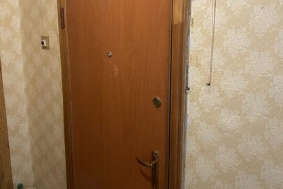 1/4 частини однокімнатної квартири загальною площею 28.3 м.кв., житловою площею 14.5 м.кв., що знаходиться за адресою: Хмельницька область, м.Хмельницький, вулиця Залізняка, будинок 20, квартира 108