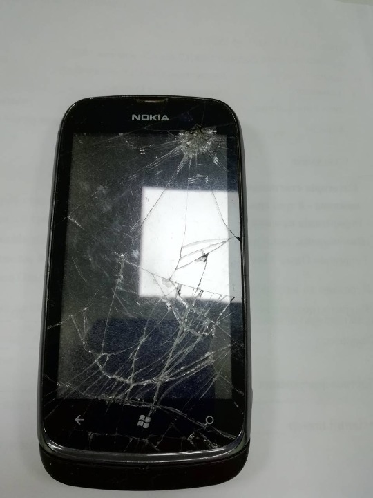 Мобільний телефон