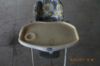 Дитячий стіл для годування немовлят Chicco